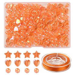 Rouge Orange Kit de fabrication de bracelet extensible bricolage, y compris coeur, étoile et perles acryliques rondes, fil élastique, rouge-orange, perles: 6~10x3~6 mm, Trou: 1~1.5mm, 200 pcs / boîte