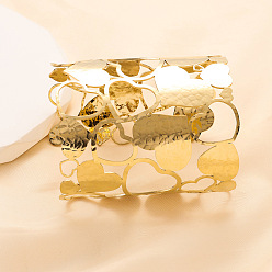 Золотой 304 женские браслеты-манжеты из нержавеющей стали, сердце, выдолбить, золотые, 3-1/8 дюйм (7.8 см), внутренний диаметр: 2-1/4 дюйм (5.8 см)