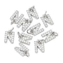 Letter N Colgantes Shegrace de latón con microengaste de circonitas cúbicas transparentes, sin níquel, 925 chapado en plata de ley, amuletos de la letra n, 11x7x2.5 mm, anillo de salto: 5x1 mm, diámetro interior: 3 mm