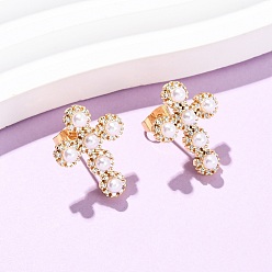 Морская Ракушка Серьги-гвоздики из латуни с микропаве и прозрачным кубическим цирконием, с крестом из искусственного жемчуга, реальный 16 k позолоченный, цвет морской раковины, 20.5x15.5 мм