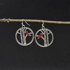 Платина Серьги-подвески из цинкового сплава с эмалью, кольцо с веткой и красной птицей, платина, 41x30 мм