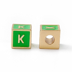 Letter K Стойки покрытие латунь эмаль бисер, без кадмия, без никеля и без свинца, реальный 18 k позолоченный, куб с письмом, зеленый лайм, letter.k, 6x6x6 мм, отверстие : 2.5 мм
