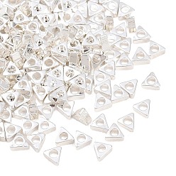 Серебро Латунные бусины, треугольные, серебряные, 3x3.5x1.3 мм, отверстие : 1.4 мм