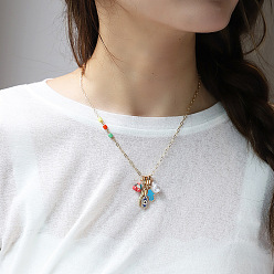 Разноцветный Ожерелья с подвесками из пластикового жемчуга и эмали в виде руки хамсы, сглаза и перца для женщин, золотые, красочный, 17.72 дюйм (45 см)