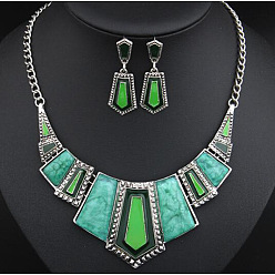 Бирюза Комплекты из пятиугольного цинкового сплава Bohemia с подвесками из синтетической бирюзы и серег-гвоздиков, платина, бирюзовые, 400 мм