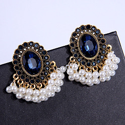 Капри Синий Овальные серьги-люстры из сплава со стразами, с пластиковой жемчужины, золотые, Капри синий, 35x30 мм