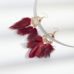 Темно-Красный Серьги-люстры из перьев из сплава, со стеклянными бисеринами, золотые, темно-красный, 80 мм