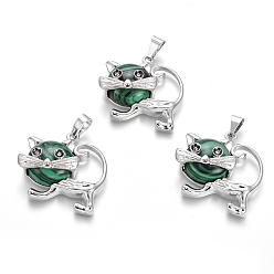 Малахит Кулоны для котят из синтетического малахита, с латунной фурнитурой платинового цвета, мультфильм кошка, 28x30x9 мм, отверстие : 5x7 мм