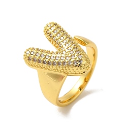 Letter V Открытое кольцо-манжета из латуни с надписью Micro Pave и прозрачным цирконием для женщин, без кадмия, без никеля и без свинца, реальный 18 k позолоченный, Буква V, 19.5x15 мм, размер США 6 (16.5 мм)