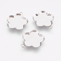 Stainless Steel Color Tarnish Resistant 304 Stainless Steel Pendant Cabochon Settings, Plain Edge Bezel Cups, Flower, Stainless Steel Color, Tray: 15mm, 18x16x1.5mm, Hole: 1.6mm