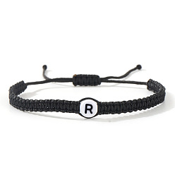 Letter R Плоские круглые браслеты из плетеных бусин из смоляных бусин с буквенным узором, регулируемые плетеные браслеты из хлопкового шнура для мужчин и женщин, Буква R, 11.02 дюйм (28 см)