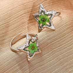 Зеленый лайм 304 регулируемые открытые манжеты из нержавеющей стали, Женское кольцо со звездой из эпоксидной смолы и сухоцвета, платина, зеленый лайм, 19 мм, внутренний диаметр: регулируемый