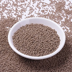 (rr 4455) Duracoat gefärbt undurchsichtig beige Miyuki runde Rocailles Perlen, japanische Rocailles, (rr 4455) Duracoat gefärbt undurchsichtig beige, 11/0, 2x1.3 mm, Bohrung: 0.8 mm, ca. 1100 Stk. / Flasche, 10 g / Flasche