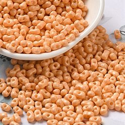 Легкий Лосось Выпечка краска стеклянные бусины, арахис, светлый померанцевый, 5.5~6x3~3.5x3 мм, отверстие : 1~1.2 мм, Около 4000 шт / фунт