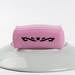 Сердце Дыроколы из пластиковой бумаги, перфоратор для бумаги для рукоделия и скрапбукинга, случайный цвет, Сердце Pattern, 70x30x40 мм