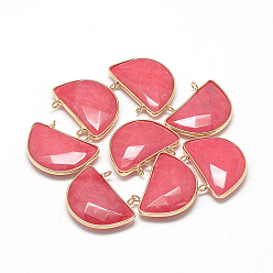 Светло-Коралловый Натуральные белые нефритовые полукруглые подвески, с латунной фурнитурой , граненые, окрашенные, полукруглый, золотые, свет коралловый, 32x25~26x7 мм, отверстие : 2 мм