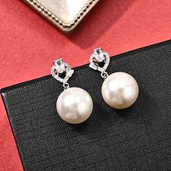 Платина 925 серебряные серьги-гвоздики с прозрачным кубическим цирконием в форме сердца и круглыми подвесками, с имитацией жемчужины из ракушки, платина, 26x12.5 мм