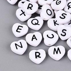 Blanc Perles en émail acrylique opaque, cœur avec motif de lettres, blanc, 10.5x11.5x3.5~4.5mm, Trou: 1.8mm, environ1445 pcs / 500 g
