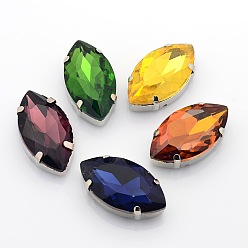 (52) Непрозрачная лаванда Шить на горный хрусталь, стекло горный хрусталь, с настройками латуни, Наветт горный хрусталь, граненые, лошадиный глаз , разноцветные, 32x17 мм, отверстие: 1 мм