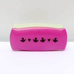 Pigeon Дыроколы из пластиковой бумаги, перфоратор для бумаги для рукоделия и скрапбукинга, случайный цвет, голубь, 70x30x40 мм