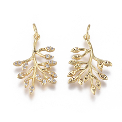 Золотой Латунные подвески, с микропаве из кубического циркония и прыжковыми кольцами, ветви и листья, прозрачные, золотые, 22x14.5x2 мм, отверстие: 3.5 мм