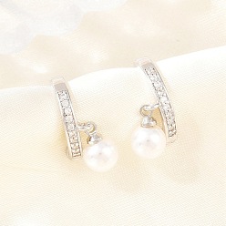 Платина Круглые латунные серьги-каффы с микропаве из прозрачных кубических цирконий, с абс пластмассовой имитационной жемчужиной, без кадмия и без свинца, долговечный, стойки покрытие, платина, 13.5x14 мм