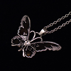 Черный Ожерелья из сплава с эмалированной подвеской в виде бабочки, платина, чёрные, 17.72 дюйм (45 см)