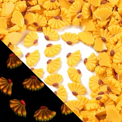 Банан Светящаяся смола декодирует кабошоны, светящиеся в темноте фрукты, банан, 8x9.5x3 мм