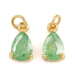 Светло-зеленый Подвески из латуни и стекла, очарование слезы, реальный 18 k позолоченный, граненые, светло-зеленый, 10x5.5x4 мм, отверстие : 2.3 мм