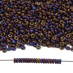 (615) Matte Color Iris Purple Toho 11/0 полукруглые бусины, японский бисер, (615) матовый цвет радужки пурпурный, 2.2x0.9 мм, отверстие : 0.8 мм, около 78000шт./фунт(450г)