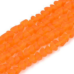 Темно-Оранжевый Матовые прозрачные стеклянные бусины, треугольные, темно-оранжевый, 3~3.5x4~4.5x4~4.5 мм, отверстие : 0.8 мм, около 121~131 шт / нитка, 14.37~15.35 дюйм (36.5~39 см)