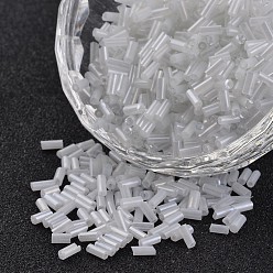 Белый Стеклярус, Цейлон, круглое отверстие, белые, 3~5x1.8~2 мм, отверстие : 0.8 мм, Около 12000 шт / 450 г