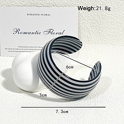 Черный Модные полосатые браслеты-манжеты из смолы для женщин, чёрные, внутренний диаметр: 2-3/8 дюйм (6 см)