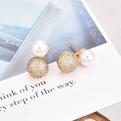 Настоящее золото 18K Серьги-гвоздики из латуни с микропаве из кубических цирконий и искусственного жемчуга ABS, полукруглый, реальный 18 k позолоченный, 22~23x12.5x11~11.5 мм, штифты : 0.8 мм