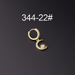 Луна Серьги-кольца с микропаве из латуни и прозрачным кубическим цирконием для крепления на хрящ, золотые, луна, 35x9 мм