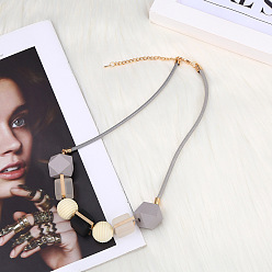 Светло-серый Ожерелья из кубических, круглых и многоугольных бусин из сплава, дерева и смолы для женщин, золотые, светло-серый, 15.75 дюйм (40 см)