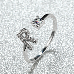 Letter R Манжеты из латуни с микро паве кубический цирконий для женщин, открытые кольца, платина, Буква R, внутренний диаметр: 16~19 мм