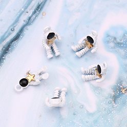 White Baking Painted Alloy Pendants, Astronaut Bend Legs Around a Star, White, 19x9x4mm, Hole: 1.8mm