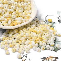 Желтый Выпечка краска стеклянные бусины, круглое отверстие, слеза, желтые, 5~5.5x4~5x3~3.5 мм, отверстие : 1.2 мм, Около 2500 шт / фунт