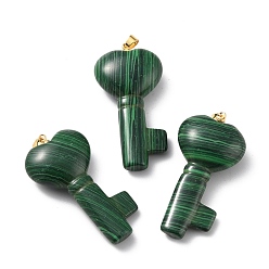 Малахит Синтетического малахита подвески, с золотым латунным прыжковым кольцом, Ключ с сердцем, 43x22x10.4 мм, отверстие : 3.8x5 мм