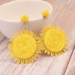 Золотистый Серьги-гвоздики из цветочного сплава и рафии, золотые, золотые, 90x58 мм