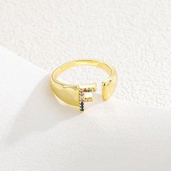 Letter F Браслет-манжета из латуни с микропаве и цветными кубическими циркониями, открытые кольца., буквы, золотые, Буква F, 15~20 мм