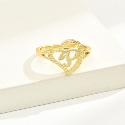 Letter P Латунные алфавитные регулируемые кольца для женщин, без кадмия, без никеля и без свинца, с сердцем, Письмо P, 17 мм, размер США 6 1/4 (16.7 мм)