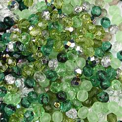 Зеленый Полированные чешские стеклянные бусины, граненые, ананас, зелёные, 6x5.5~6 мм, отверстие : 1.2 мм, около 360 шт / упаковка
