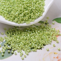 (DB0169) Непрозрачный Шартрезский AB Бусины miyuki delica, цилиндр, японский бисер, 11/0, (дБ 0169) непрозрачный шрифт аб, 1.3x1.6 мм, Отверстие: 0.8 мм, о 2000 шт / бутылка, 10 г / бутылка