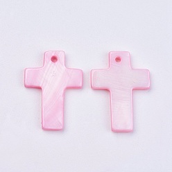 Lavender Blush Shell Pendants, Dyed, Cross, Lavender Blush, 22~23x17~19x2mm, Hole: 1.5mm