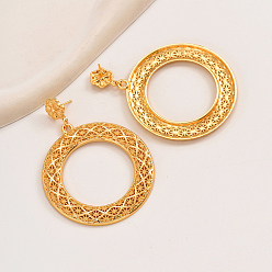 Золотой Серьги-гвоздики из сплава с круглыми полыми кольцами, золотые, 75x57 мм