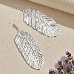 Платина Серьги-подвески из сплава перьев, платина, 190x55 мм