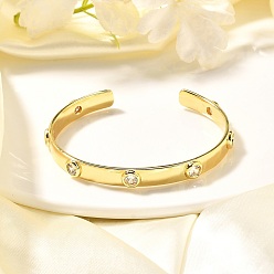 Настоящее золото 18K Прозрачный кубический цирконий плоский круглый открытый браслет-манжета, украшения из латуни для женщин, без кадмия, без никеля и без свинца, реальный 18 k позолоченный, внутренний диаметр: 2-1/4 дюйм (5.6 см)