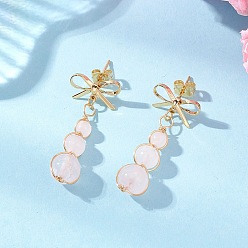 Розовый Кварц Серьги-гвоздики с круглыми подвесками и бантом из натурального розового кварца, с фурнитурой латунной для серег, золотые, 37.5x14.5 мм